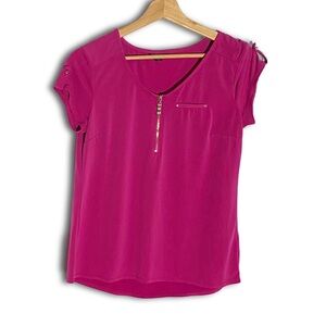 Roz & Ali Pink Pink V-Neck Blouse with Gold Zipper/Metal Detail